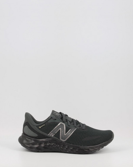 Baskets New balance WARISGB4 Noir