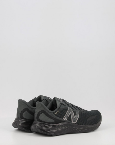 Baskets New balance WARISGB4 Noir