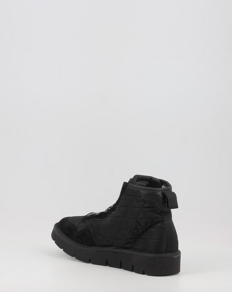 P05 ANKLE BOOT