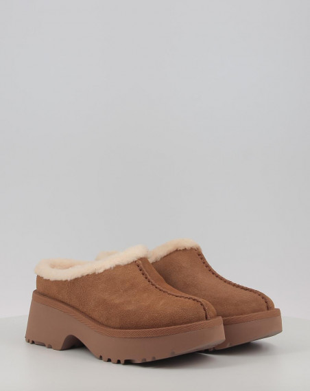 NEW HEIGHTS COZY CLOG