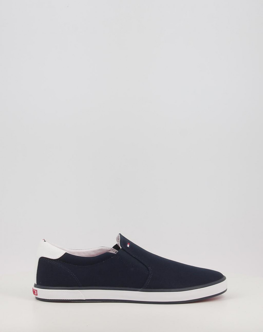 ICONIC SLIP ON SNEAKER