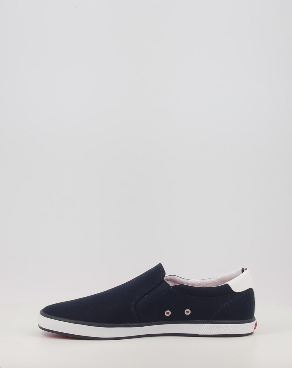 ICONIC SLIP ON SNEAKER