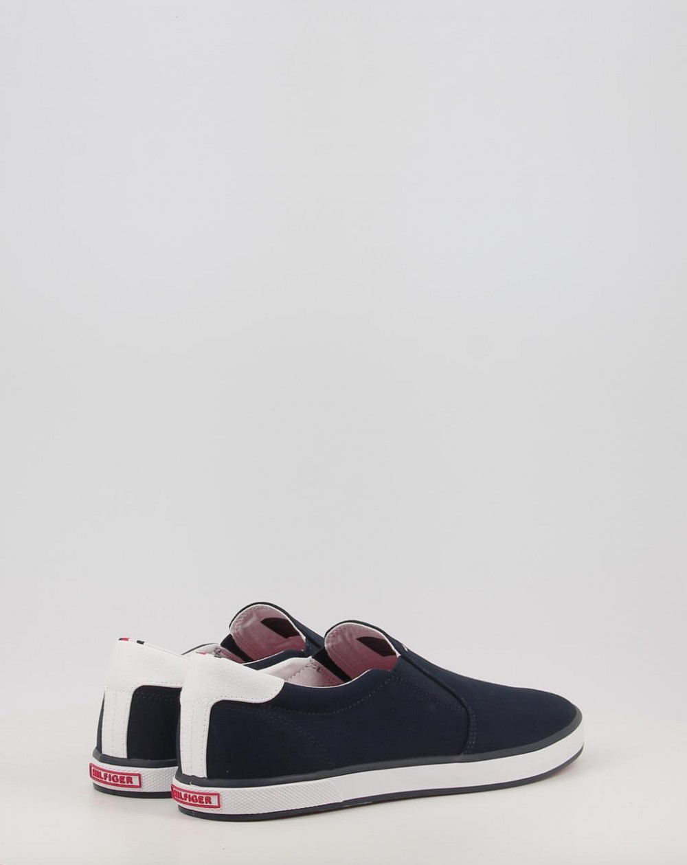 ICONIC SLIP ON SNEAKER