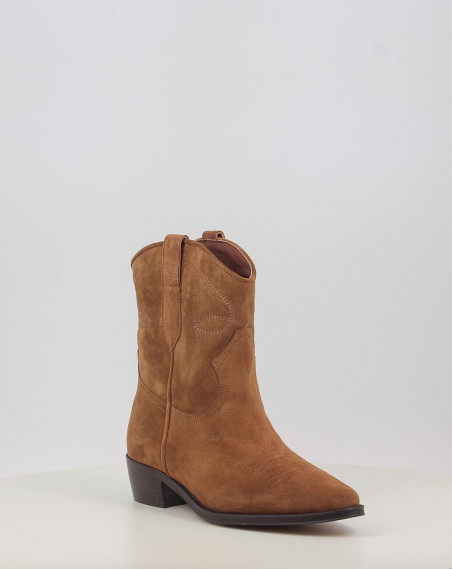 CECILE 2235