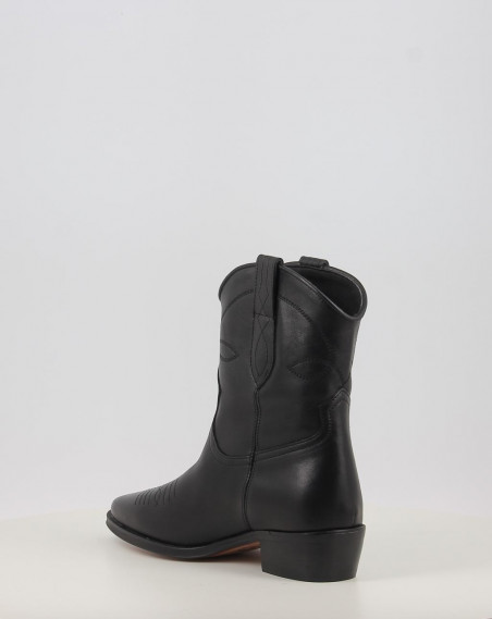 CECILE 2235
