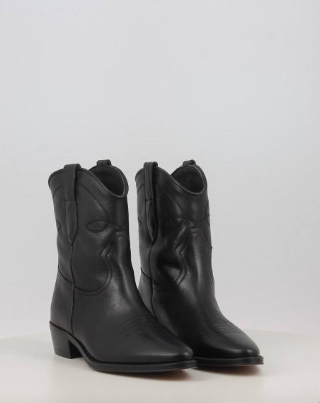 CECILE 2235