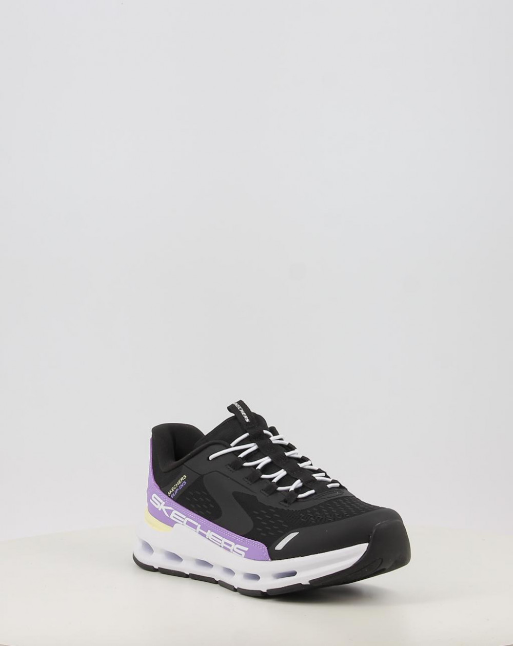 Baskets Skechers SLIP-INS: GLIDE-STEP + - Vista L 303654L Noir Taille - 40, Couleur - Noir-image