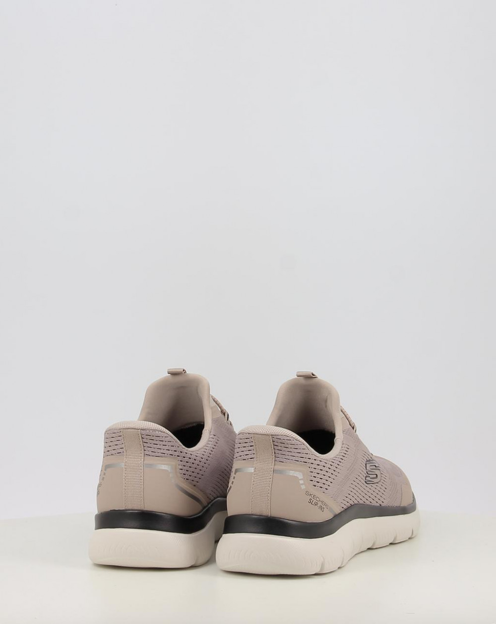 SLIP INS SUMMITS TOP RATE 233045