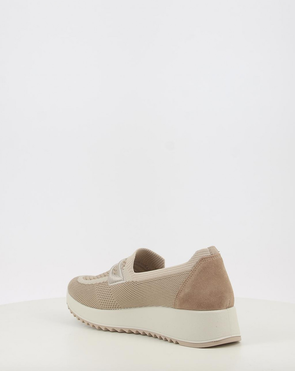 ESTHER 107300