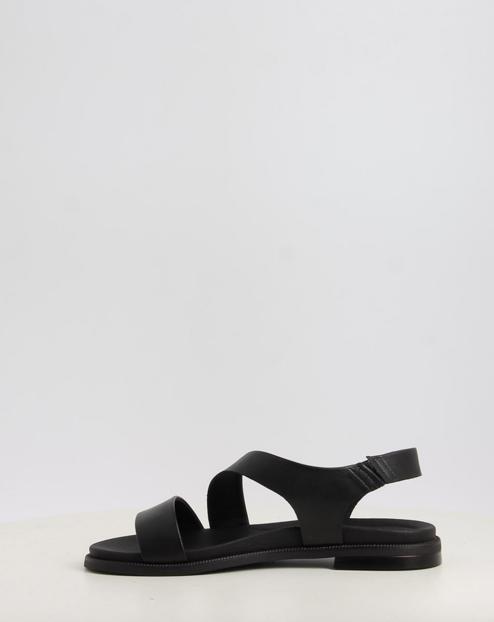 NAVIA W3E 0652