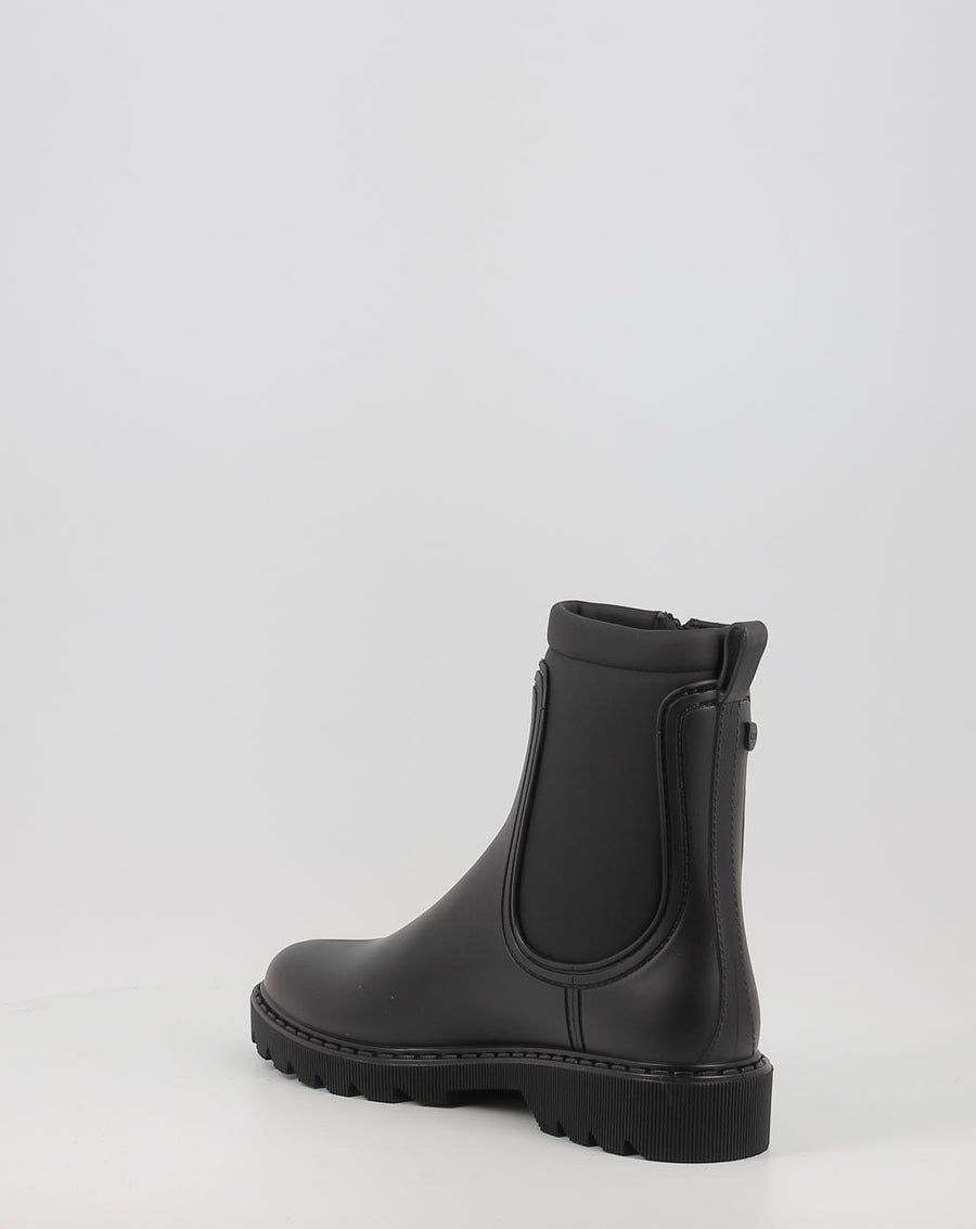 CHLOE ENGOMADO W10300