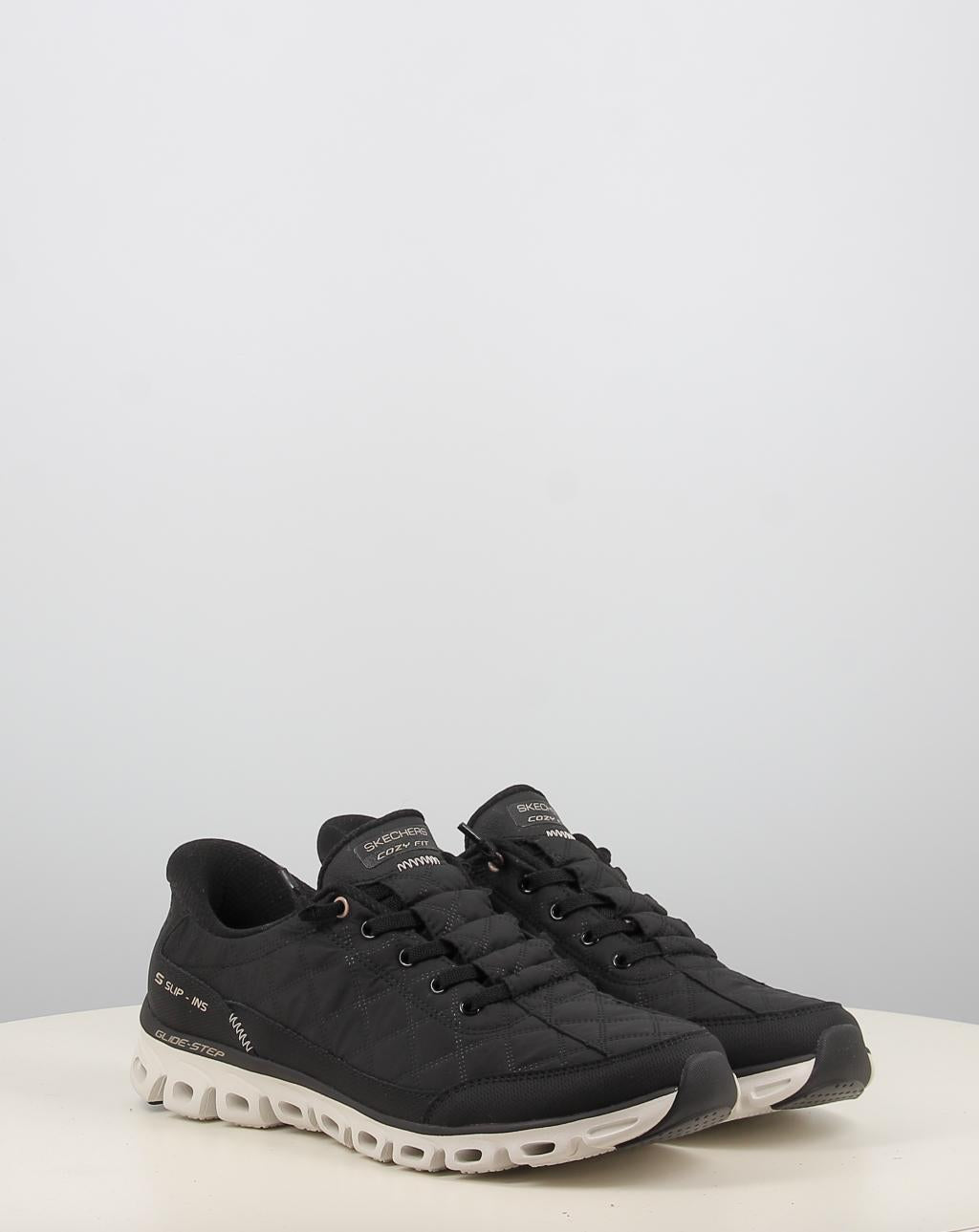 SLIP INS GLIDE STEP COZY FIT