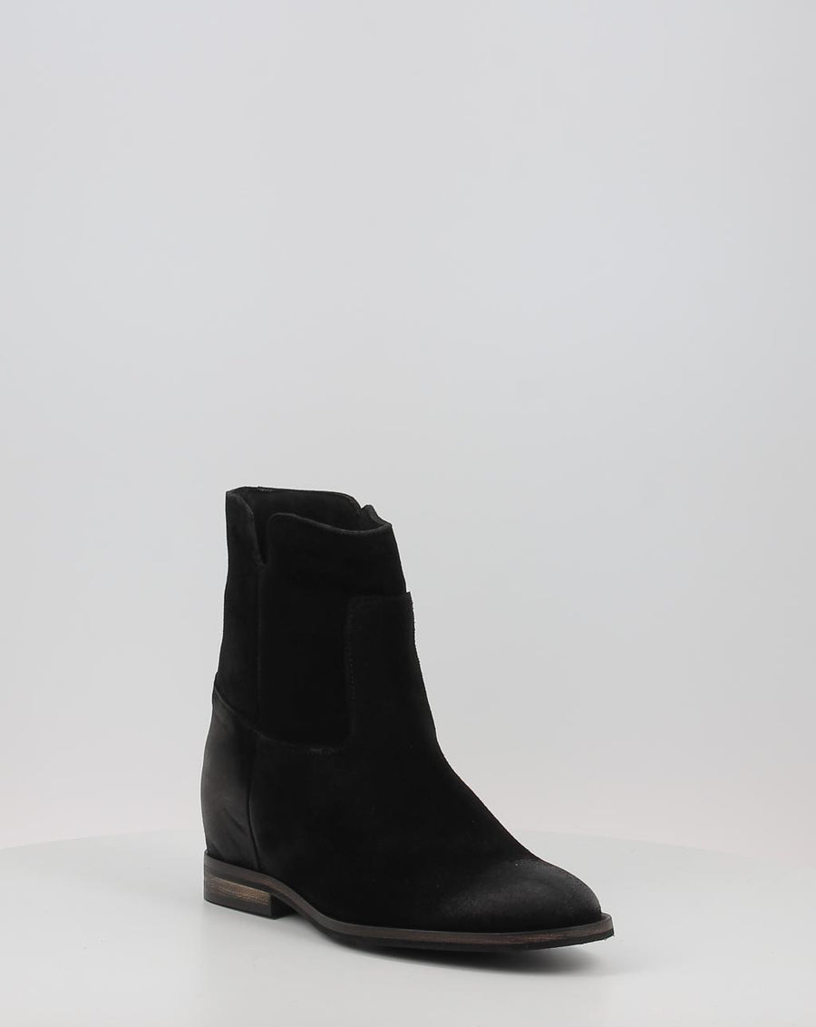 22020 VELOUR