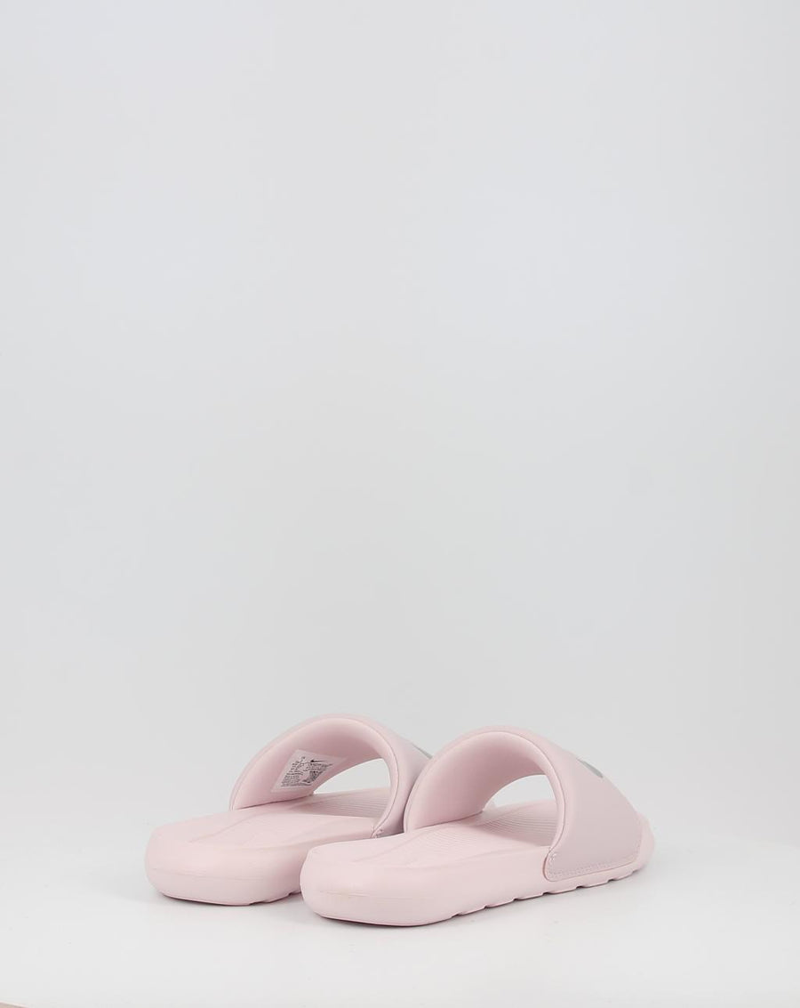 WMNS VICTORI CN9677