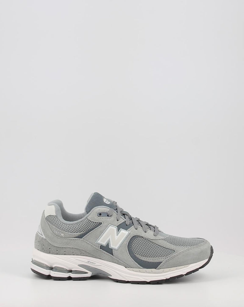 Baskets NEW BALANCE M2002RST MEN gris
