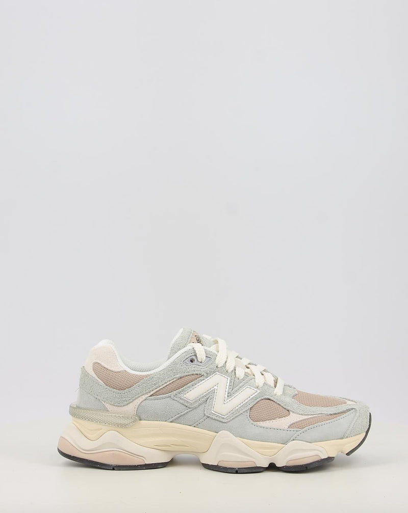 Baskets NEW BALANCE U9060440 gris