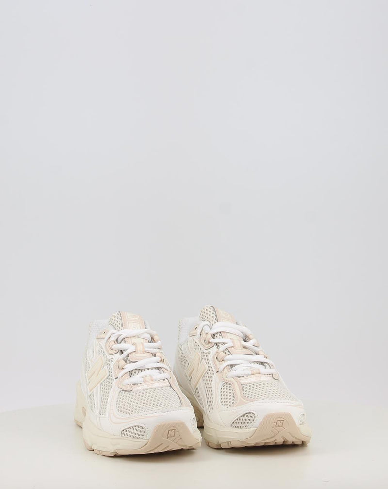Baskets NEW BALANCE GR740KP beige