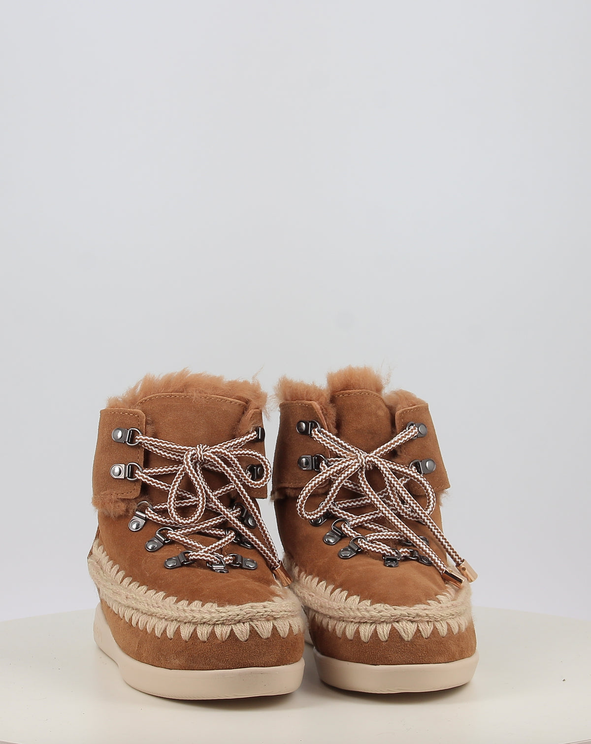 NEW INNER WEDGE LACE UP