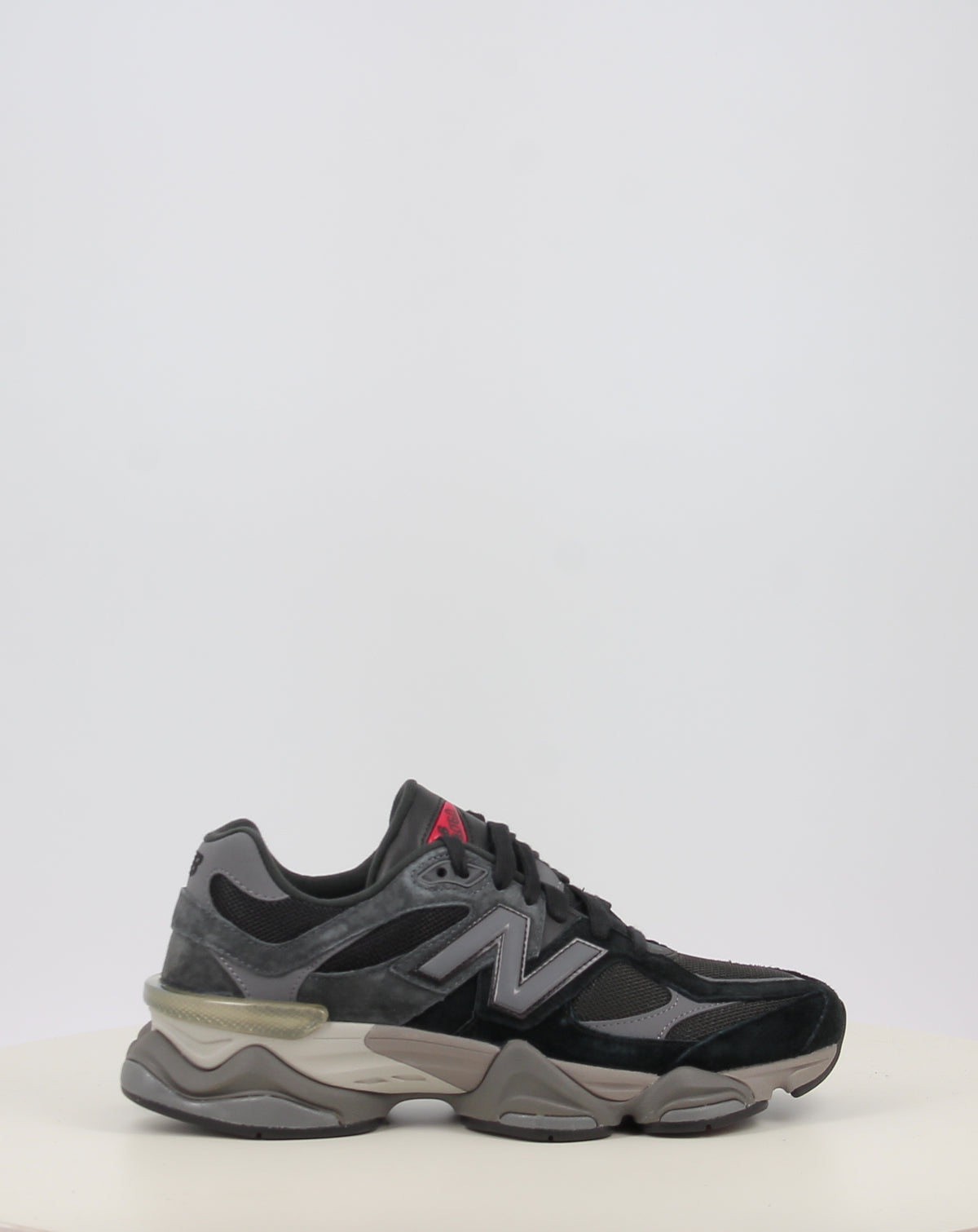 U9060BLK