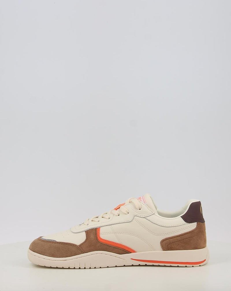 Baskets MUSTANG 84856 crème