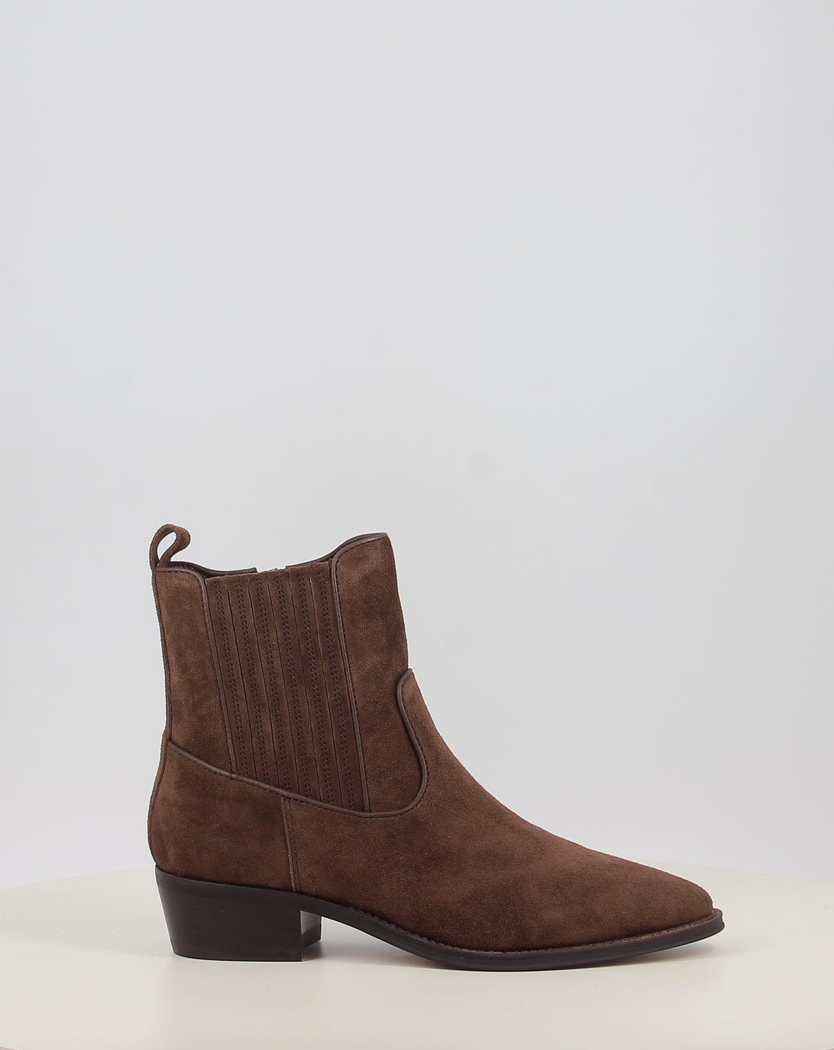 AFT CECILE 5647